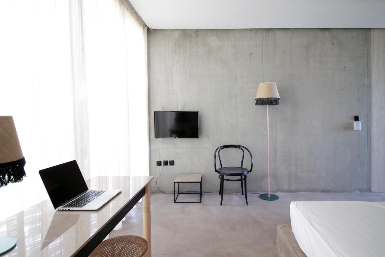 Despotiko Apt. Hotel & Suites Торони Екстериор снимка