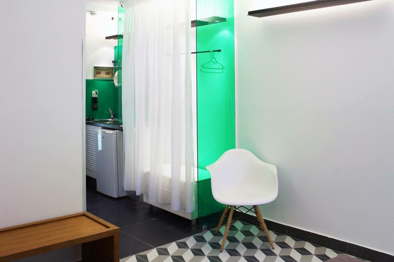 Despotiko Apt. Hotel & Suites Торони Екстериор снимка